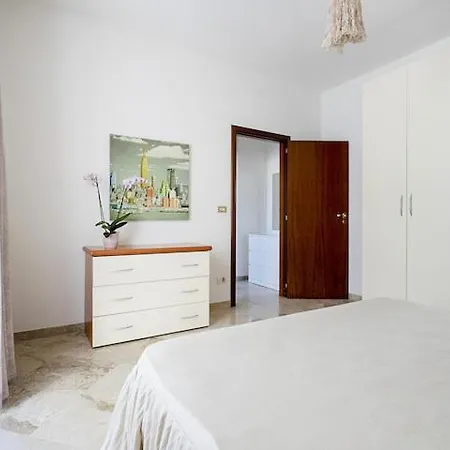 Casa Via Adua 32 ポリニャーノ・ア・マーレ